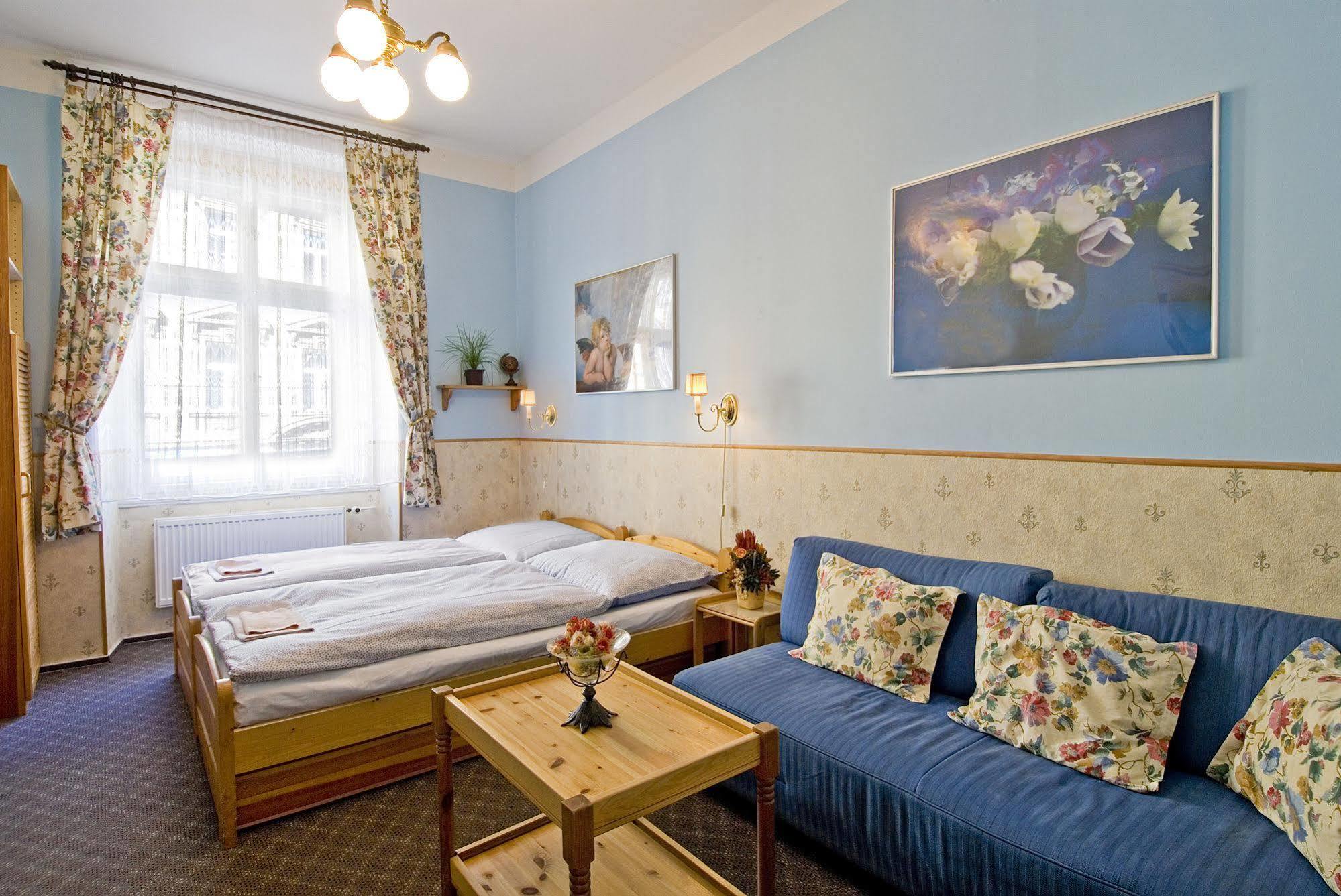 Alice Apartment House Прага Екстер'єр фото