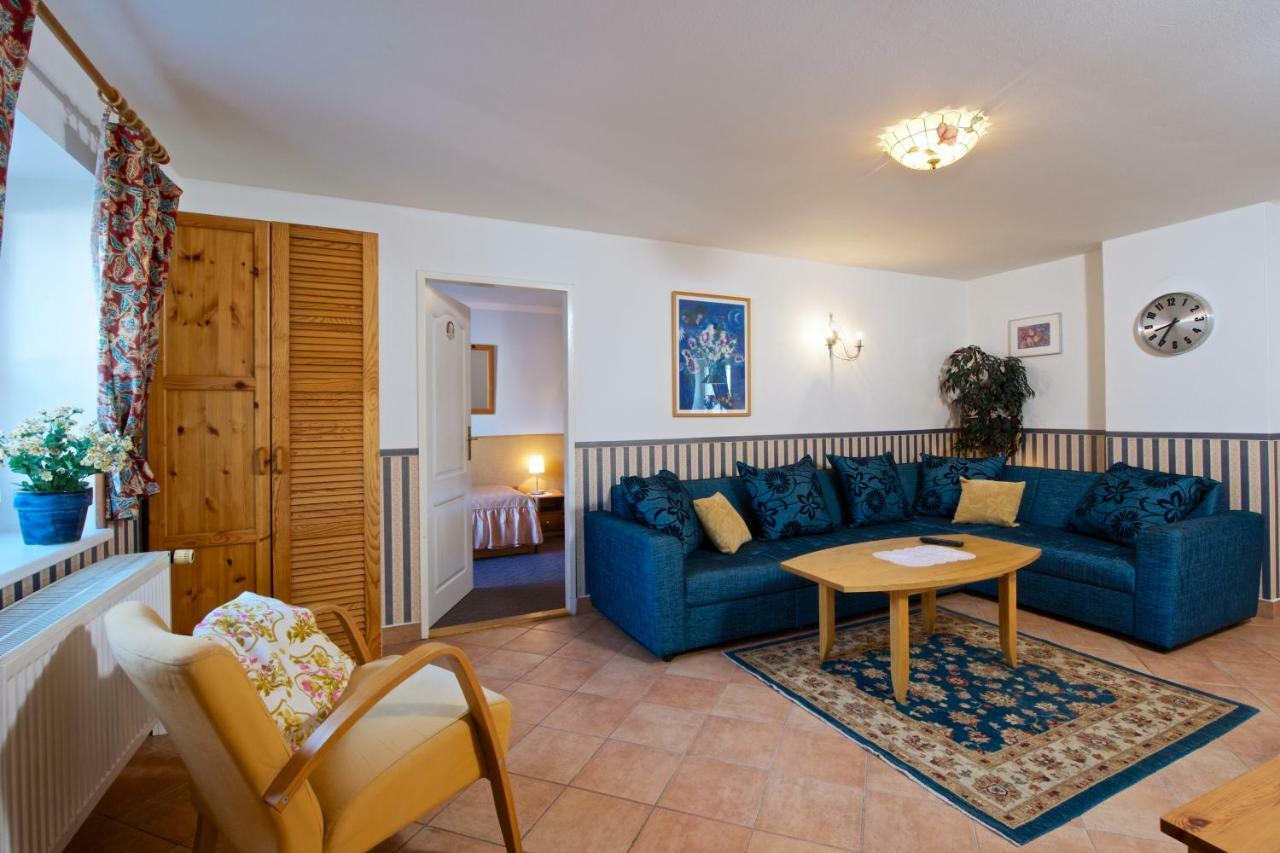 Alice Apartment House Прага Екстер'єр фото