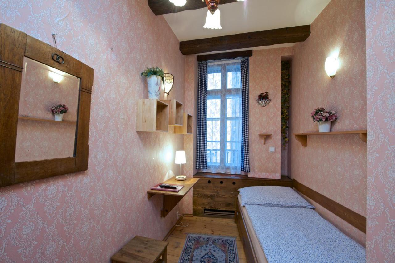 Alice Apartment House Прага Екстер'єр фото