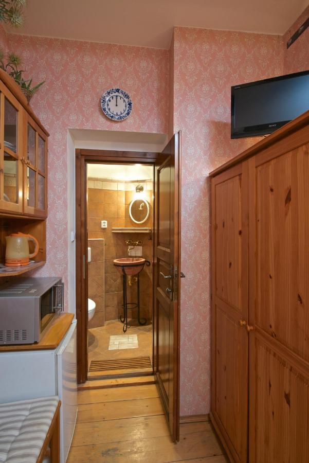 Alice Apartment House Прага Екстер'єр фото